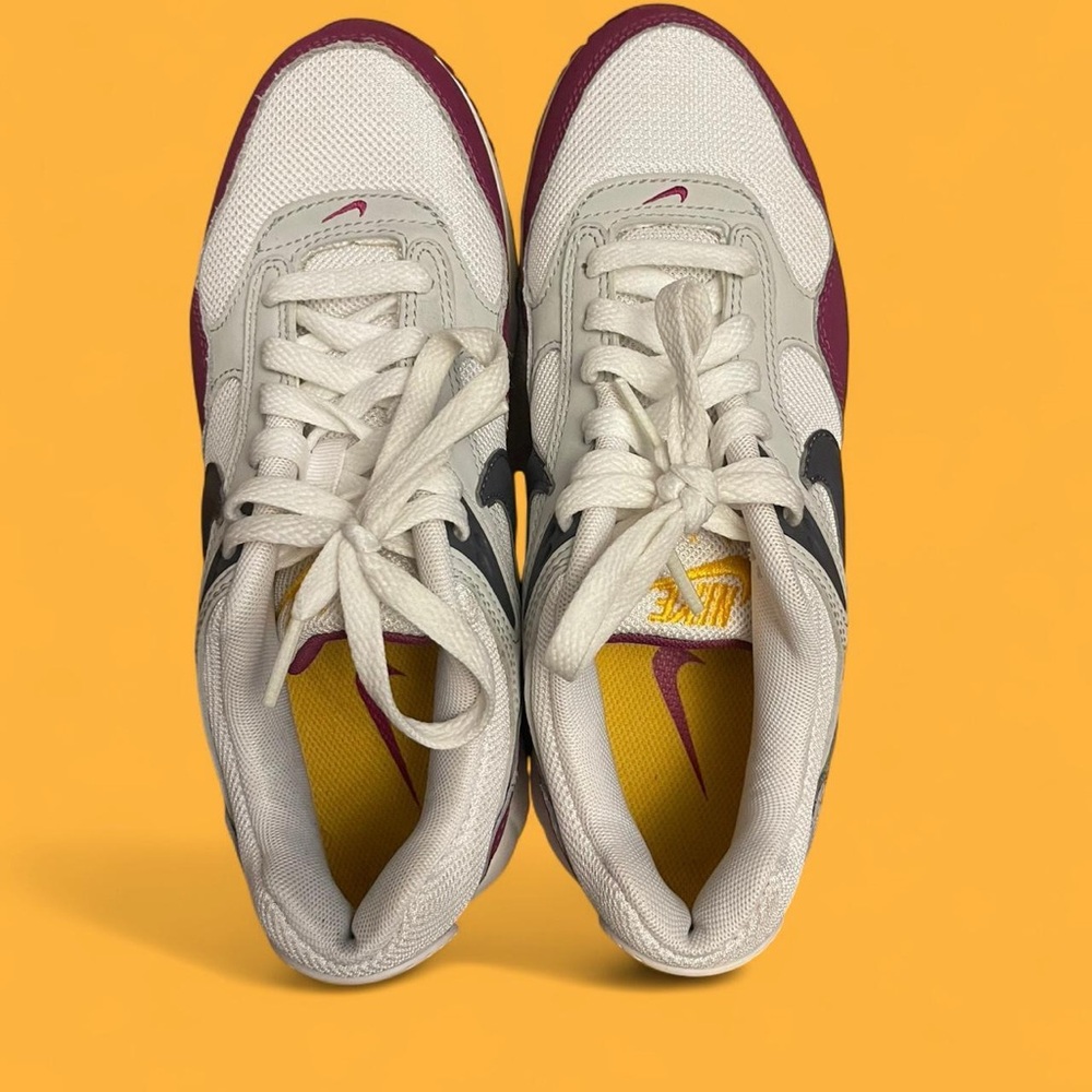Nike Air Max Correlate in Maroon and Mustard Yellow - Picture 3 of 7